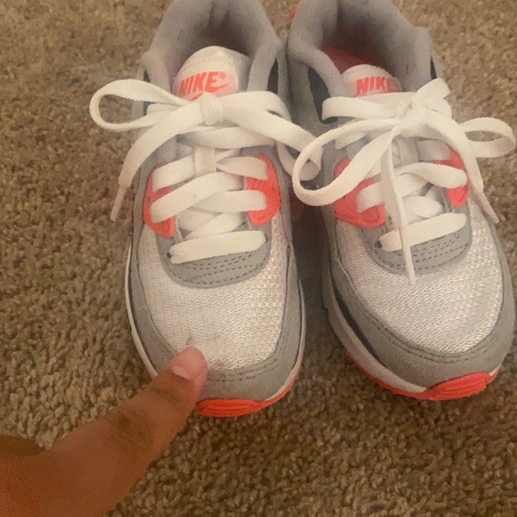 Nike - Picture 2 of 10